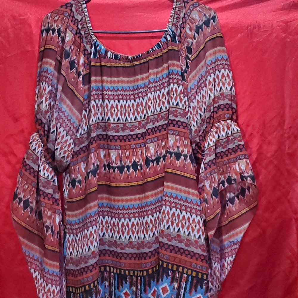 ♡Shirt with diagonal sleeves